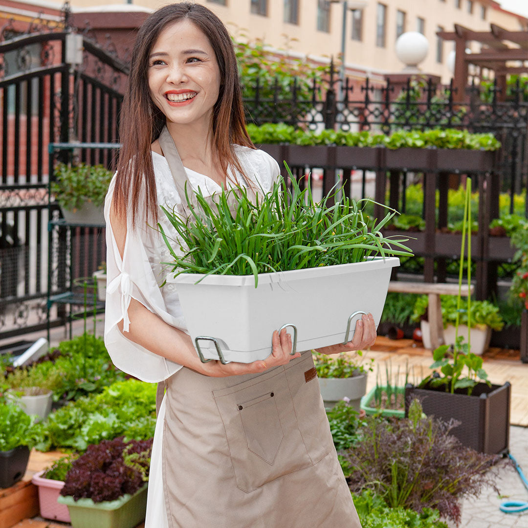 49.5cm White Rectangular Planter Vegetable Herb Flower Outdoor Plastic Box with Holder Balcony Garden Decor Set of 5
