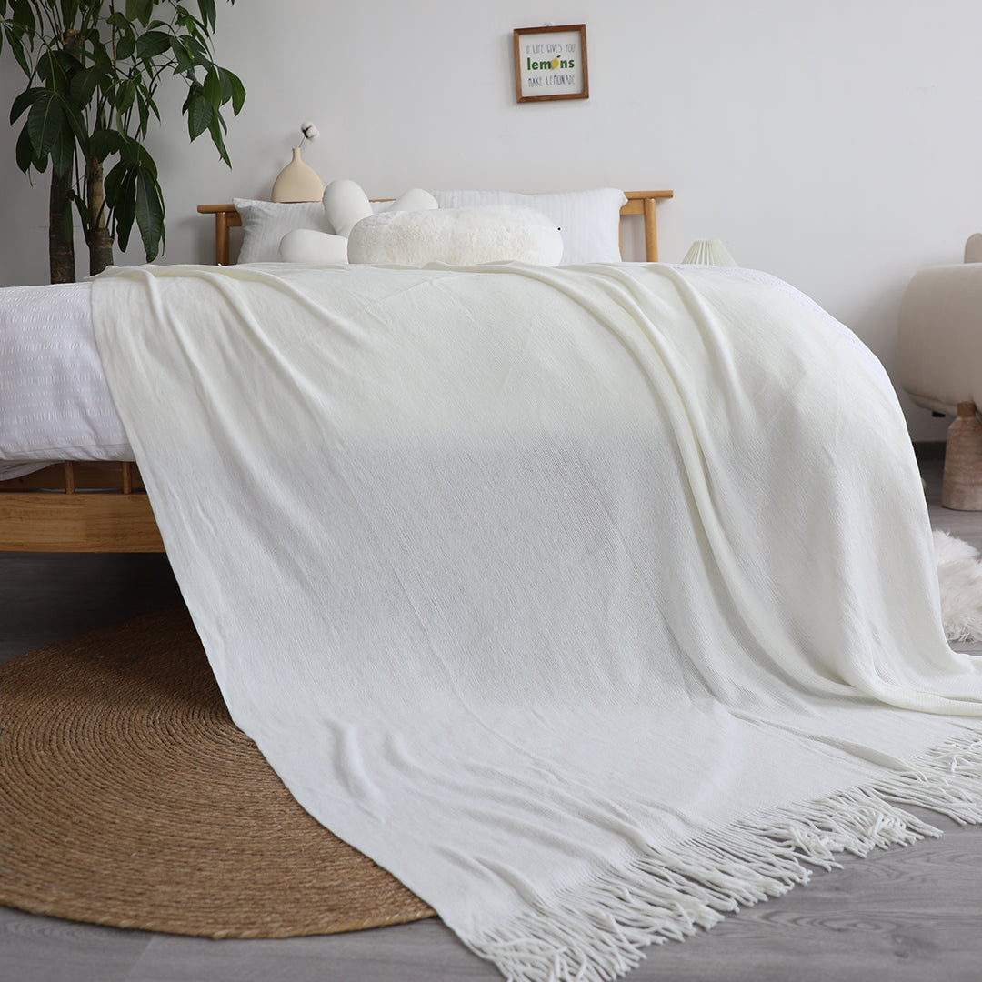 White Acrylic Knitted Throw Blanket Solid Fringed Warm Cozy Woven Cover Couch Bed Sofa Home Decor
