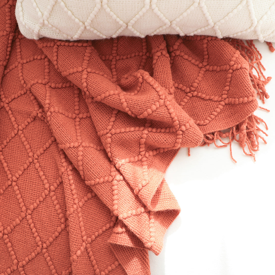 Red Diamond Pattern Knitted Throw Blanket Warm Cozy Woven Cover Couch Bed Sofa Home Decor with Tassels