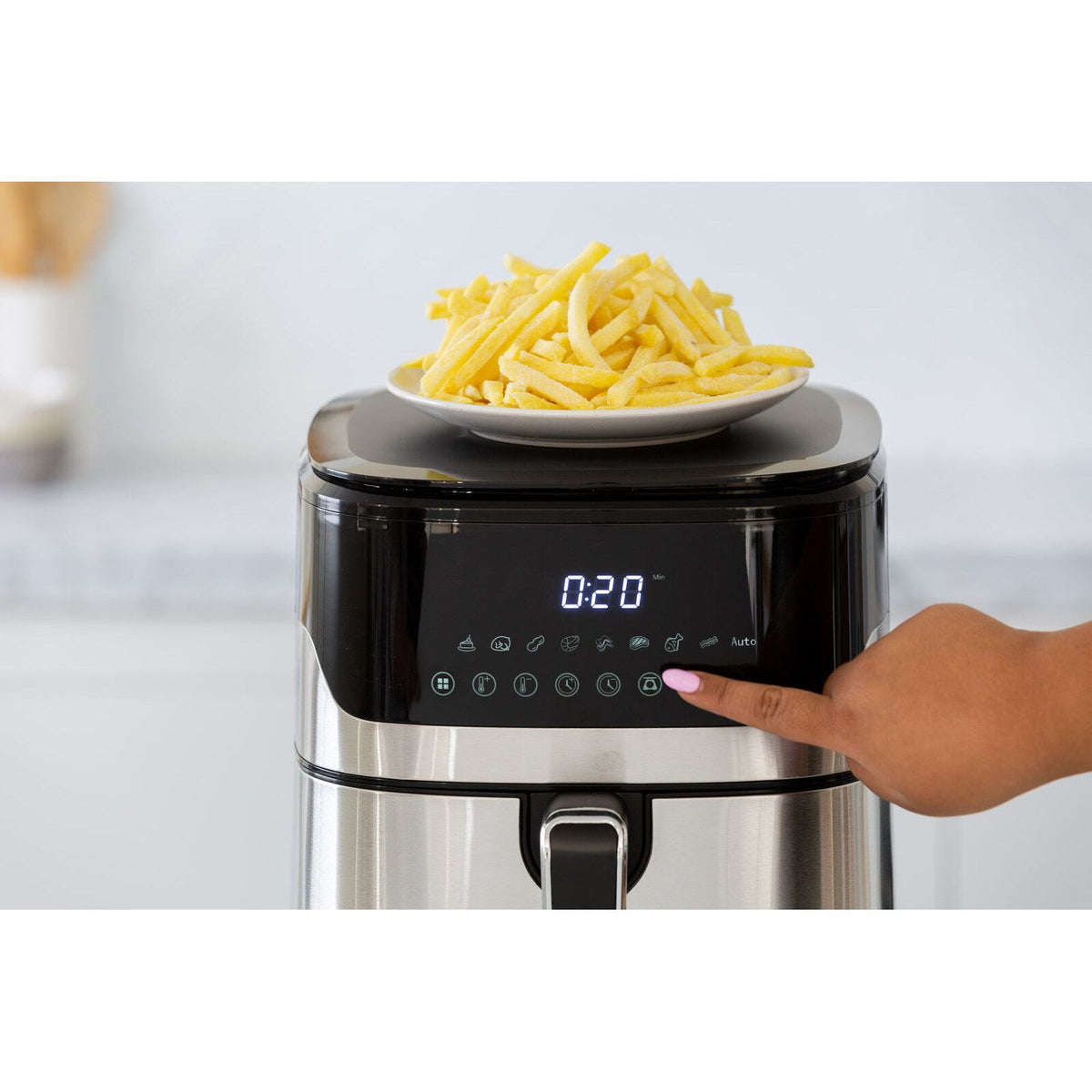 7L Air Fryer Wiz w/ Built-In Scale, 200C, 9 Cooking Programs