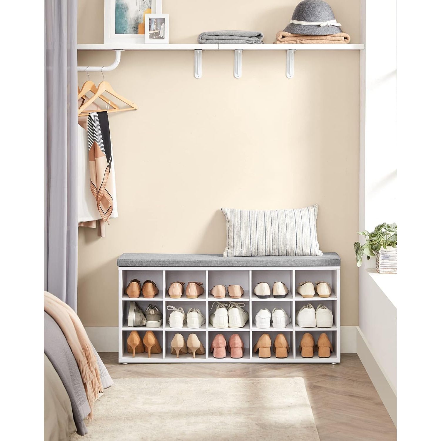 VASAGLE Storage Shoe Bench 15 Compartments with Cushion White and Grey