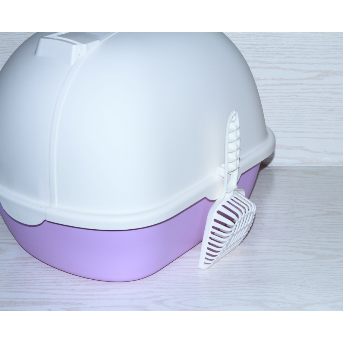 Portable Hooded Cat Toilet Litter Box Tray House with Handle, Scoop and Charcoal Filter Purple