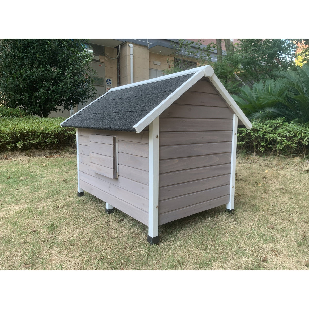 L Timber Pet Dog Kennel House Puppy Wooden Timber Cabin With Stripe