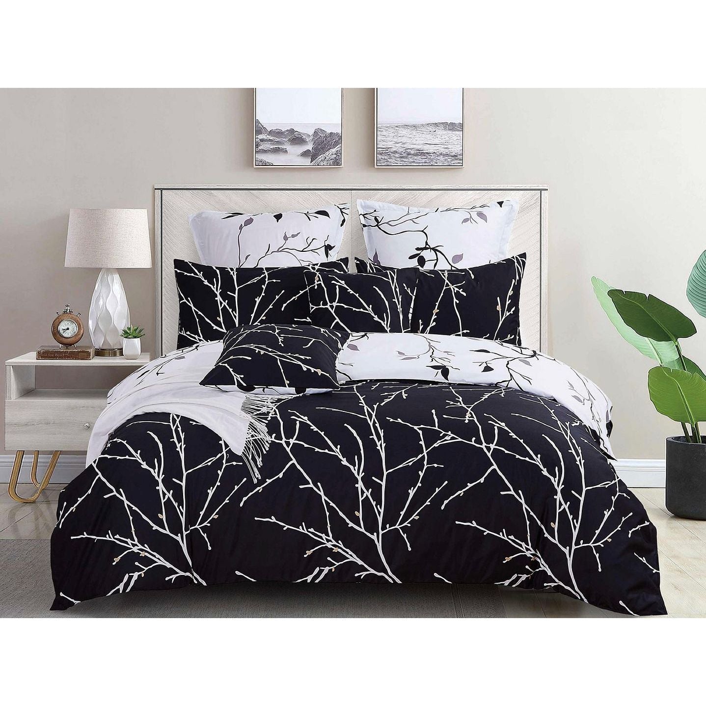 Tree Reversible Double Size Quilt/Doona/Duvet Cover Set - Black