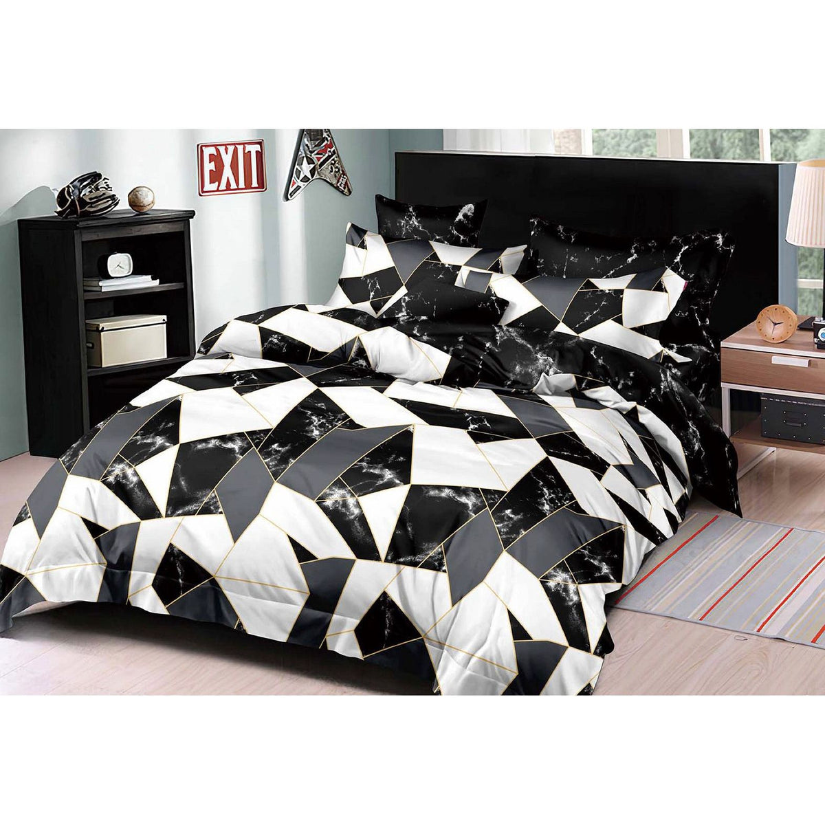 Makoto King Size Quilt/Doona/Duvet Cover Set