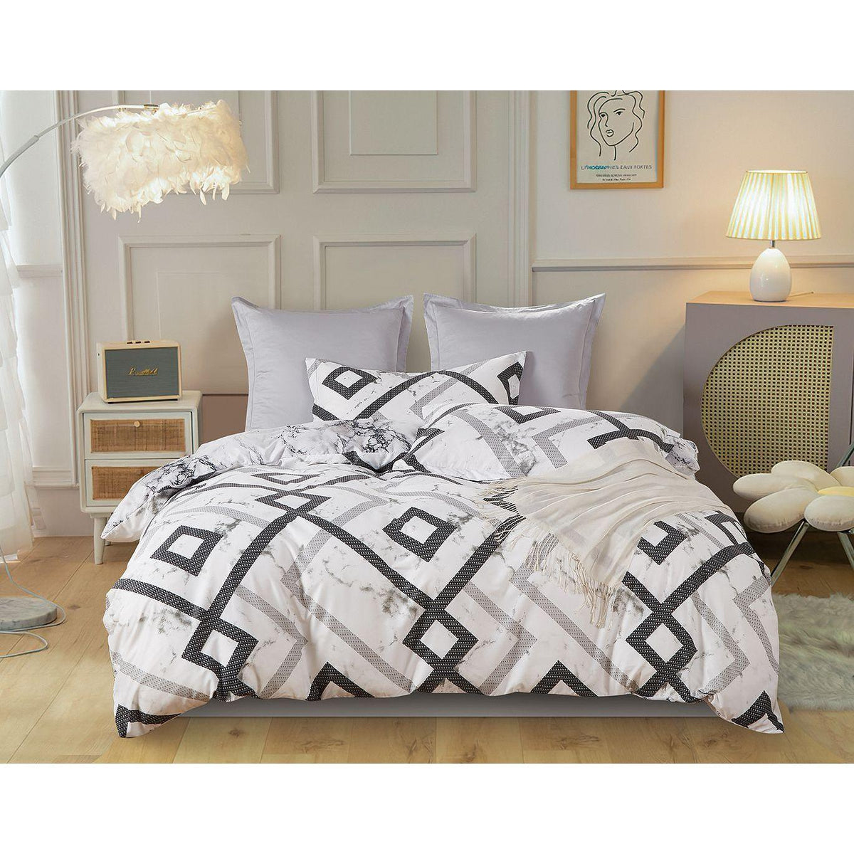 Ashwin Super King Size Quilt Doona Duvet Cover Set