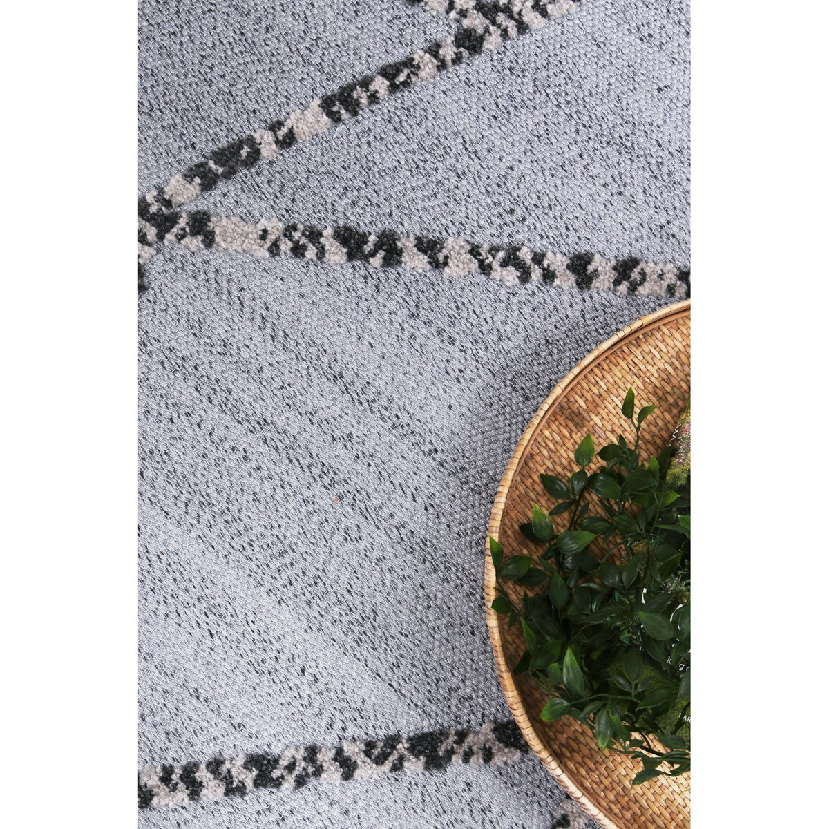 ares-06-grey-anthrasite