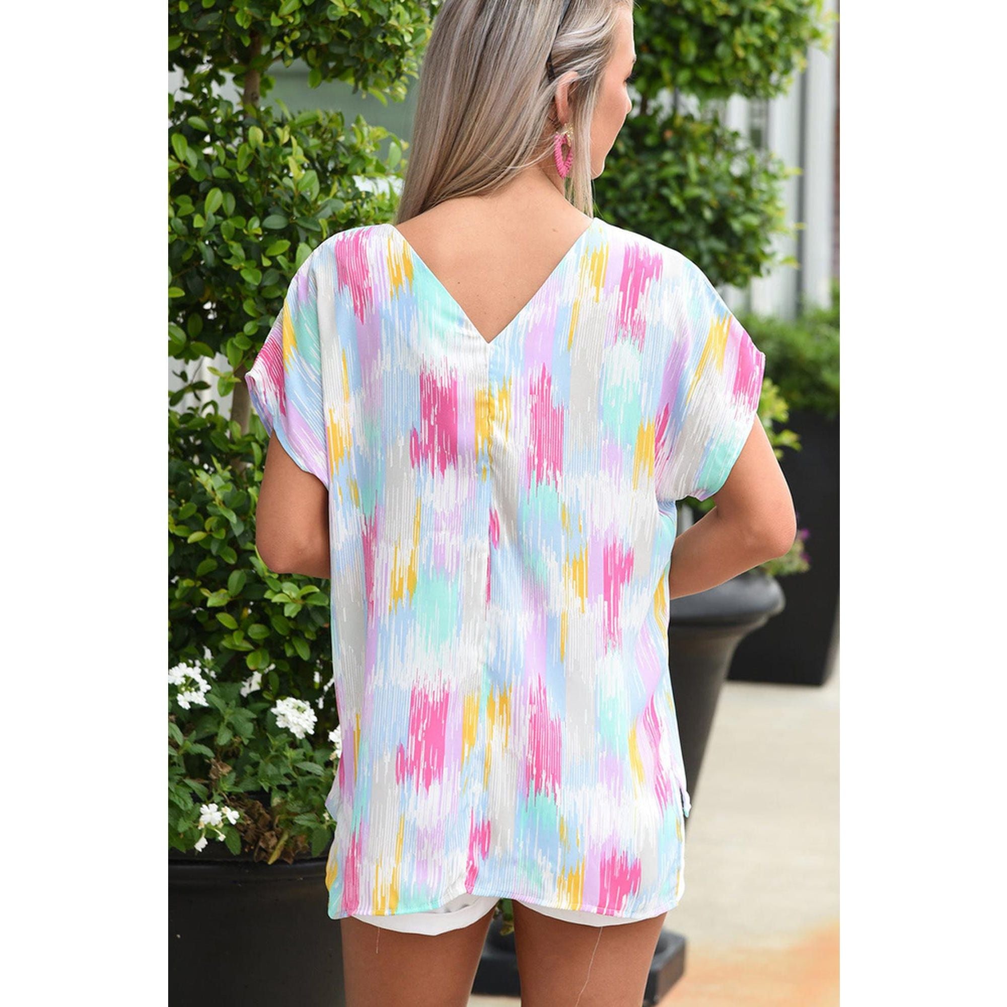 Azura Exchange Abstract Print V Neck Dolman Blouse - L