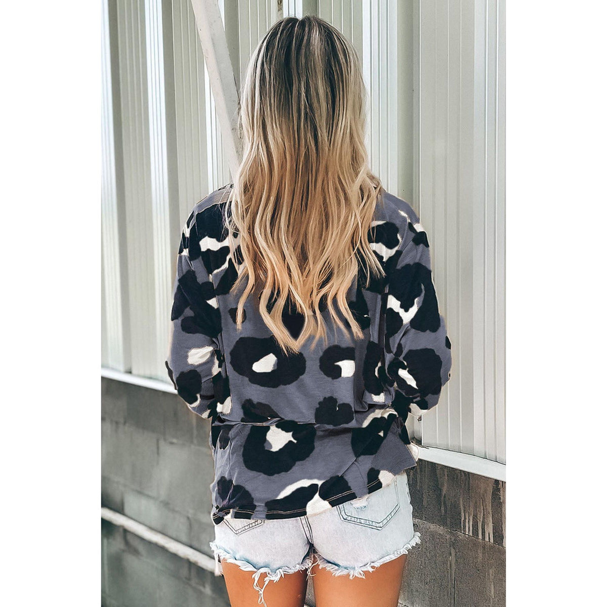 Azura Exchange Leopard Print Long Sleeve Loose Top - L