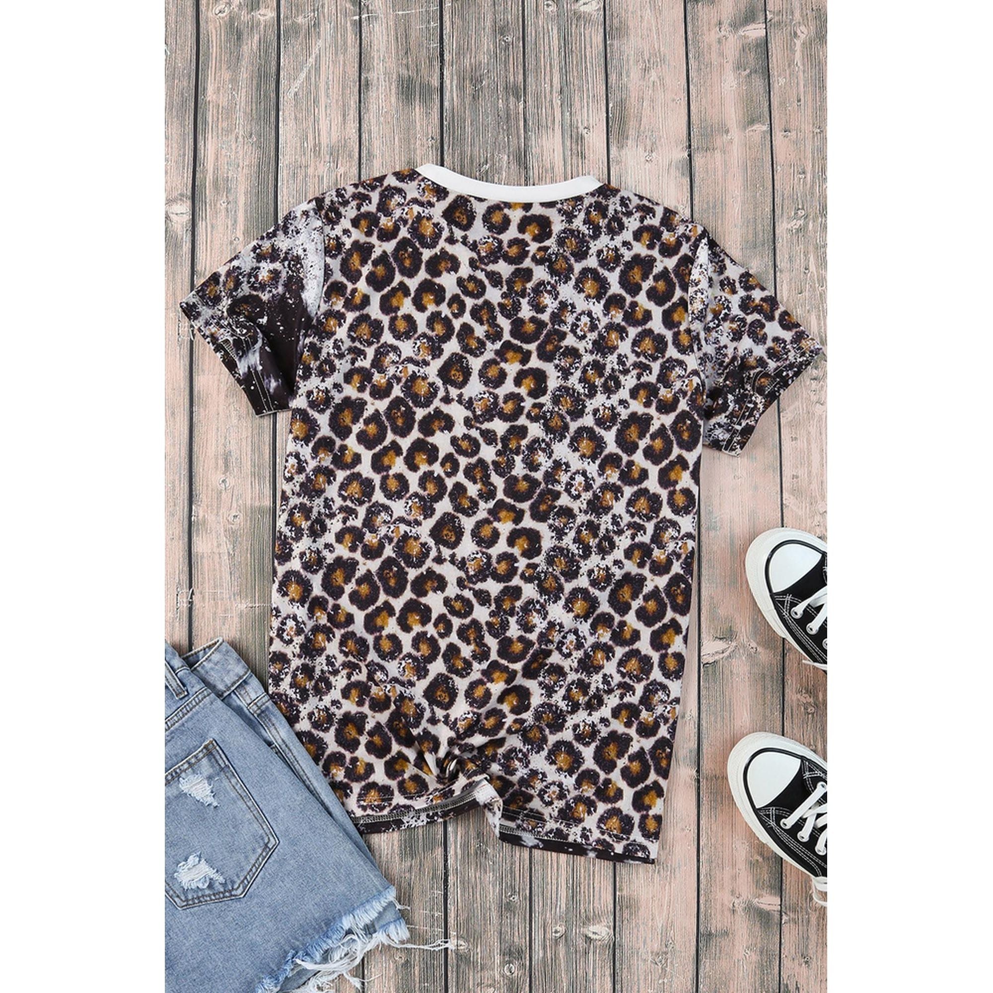 Azura Exchange Animal Print Bleached T-Shirt - L