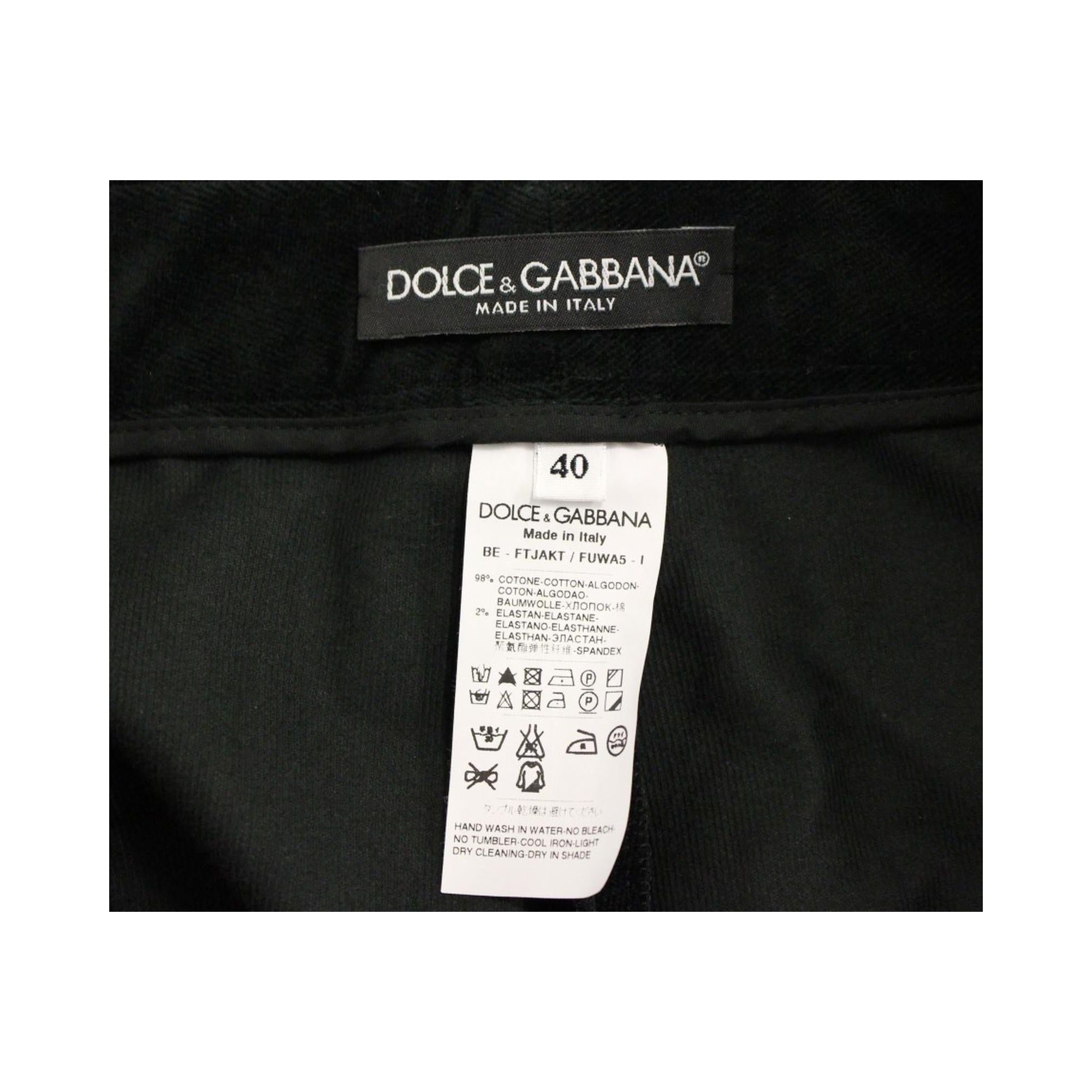 100% Authentic Dolce &amp; Gabbana Shorts 38 IT Women